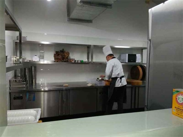 2025新澳门原料大全免费
